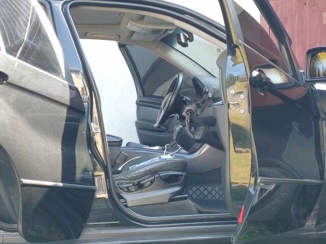 Черный БМВ Х5, объемом двигателя 3 л и пробегом 400 тыс. км за 13000 $, фото 5 на Automoto.ua