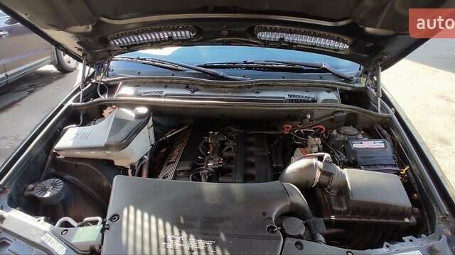 Черный БМВ Х5, объемом двигателя 3 л и пробегом 449 тыс. км за 7000 $, фото 15 на Automoto.ua