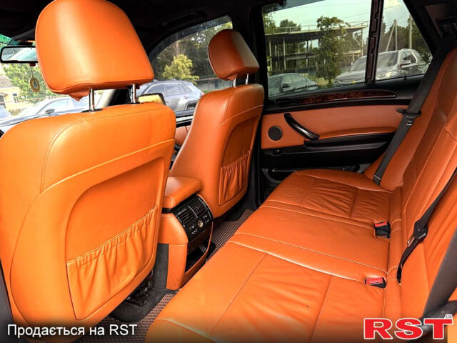 Черный БМВ Х5, объемом двигателя 4.6 л и пробегом 250 тыс. км за 9500 $, фото 10 на Automoto.ua