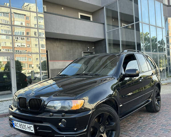 Черный БМВ Х5, объемом двигателя 4.4 л и пробегом 420 тыс. км за 6900 $, фото 1 на Automoto.ua