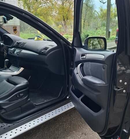 Черный БМВ Х5, объемом двигателя 3 л и пробегом 323 тыс. км за 9800 $, фото 13 на Automoto.ua