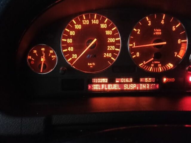 Черный БМВ Х5, объемом двигателя 3 л и пробегом 310 тыс. км за 5800 $, фото 6 на Automoto.ua