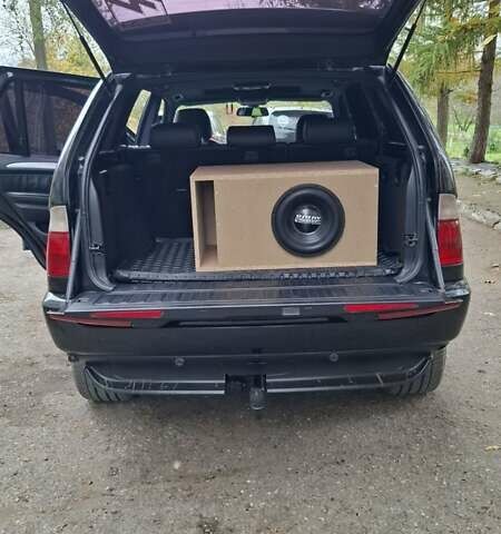 Черный БМВ Х5, объемом двигателя 3 л и пробегом 323 тыс. км за 9800 $, фото 9 на Automoto.ua