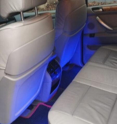 Чорний БМВ Х5, об'ємом двигуна 4.4 л та пробігом 240 тис. км за 8950 $, фото 5 на Automoto.ua