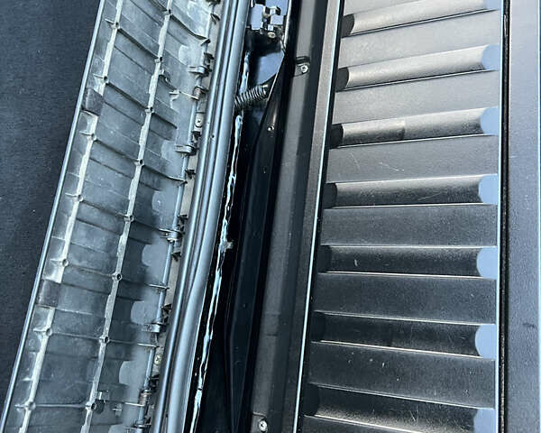 Черный БМВ Х5, объемом двигателя 2.98 л и пробегом 350 тыс. км за 10000 $, фото 44 на Automoto.ua