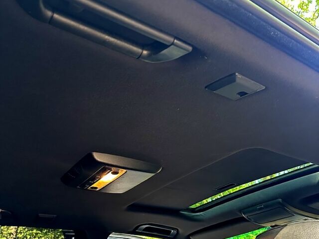 Черный БМВ Х5, объемом двигателя 4.4 л и пробегом 400 тыс. км за 8300 $, фото 6 на Automoto.ua