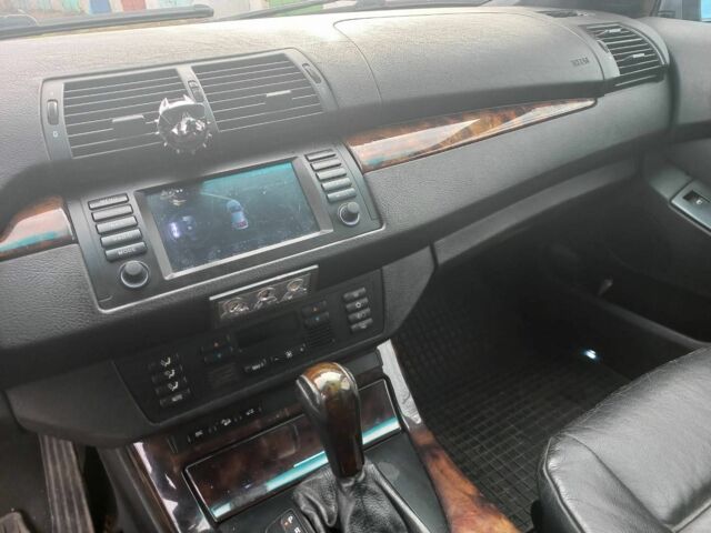 Черный БМВ Х5, объемом двигателя 3 л и пробегом 310 тыс. км за 5800 $, фото 5 на Automoto.ua