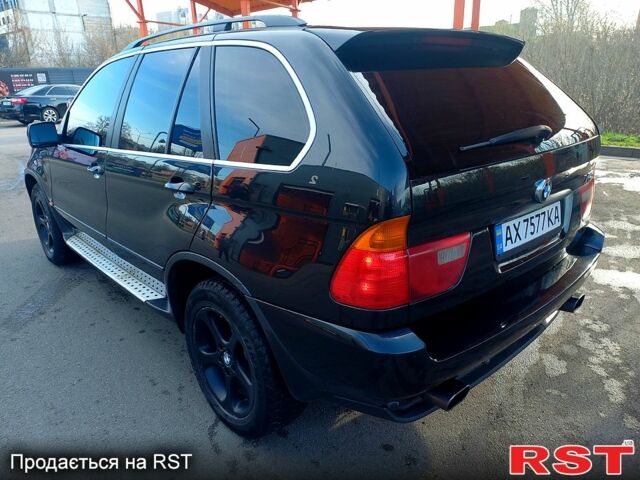 Черный БМВ Х5, объемом двигателя 4.4 л и пробегом 240 тыс. км за 6300 $, фото 8 на Automoto.ua