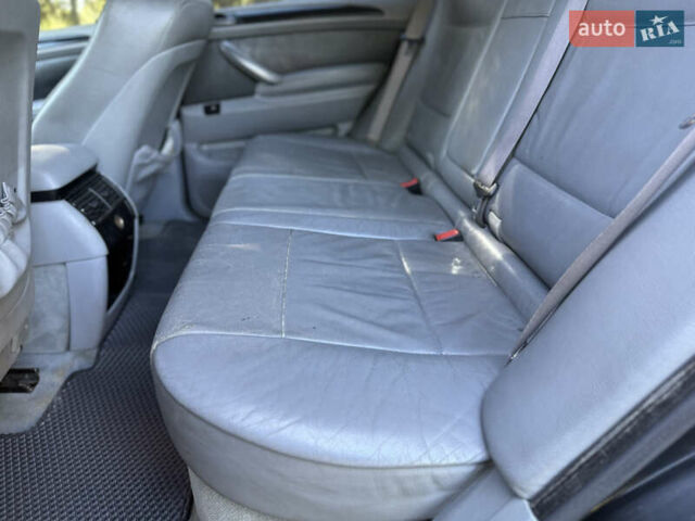 Чорний БМВ Х5, об'ємом двигуна 3 л та пробігом 350 тис. км за 6999 $, фото 60 на Automoto.ua