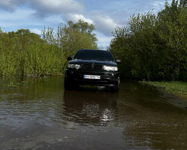 Чорний БМВ Х5, об'ємом двигуна 3 л та пробігом 490 тис. км за 10000 $, фото 3 на Automoto.ua