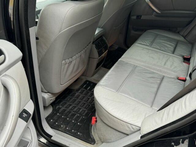 Черный БМВ Х5, объемом двигателя 3 л и пробегом 252 тыс. км за 6200 $, фото 13 на Automoto.ua