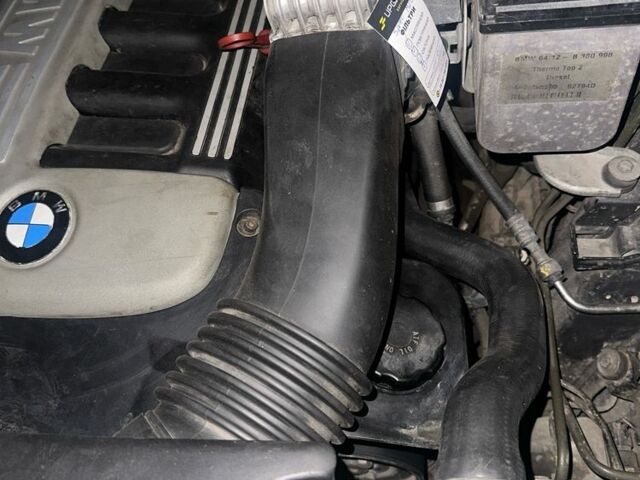 Черный БМВ Х5, объемом двигателя 3 л и пробегом 412 тыс. км за 7500 $, фото 11 на Automoto.ua