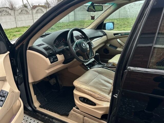 Чорний БМВ Х5, об'ємом двигуна 3 л та пробігом 413 тис. км за 7500 $, фото 5 на Automoto.ua
