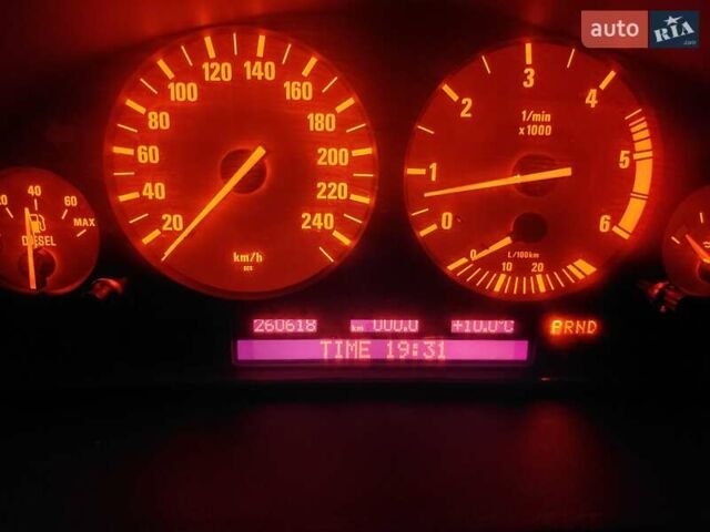 Чорний БМВ Х5, об'ємом двигуна 3 л та пробігом 260 тис. км за 11500 $, фото 2 на Automoto.ua