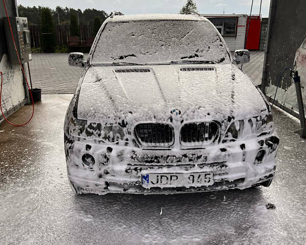 Черный БМВ Х5, объемом двигателя 3 л и пробегом 412 тыс. км за 7500 $, фото 3 на Automoto.ua