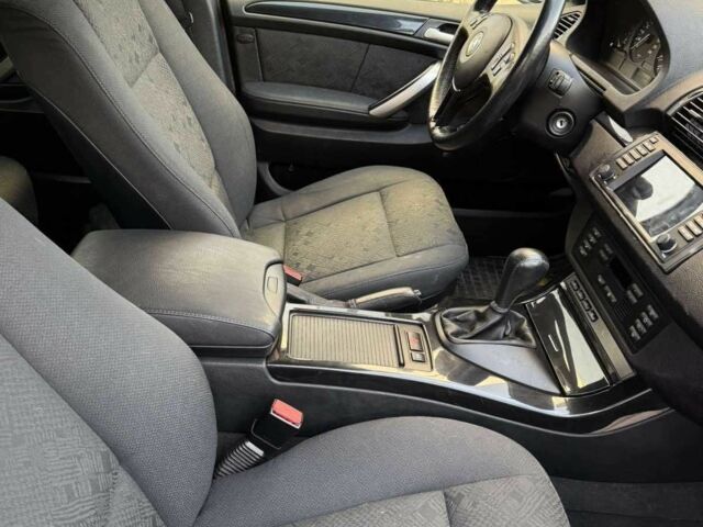 Черный БМВ Х5, объемом двигателя 2.9 л и пробегом 322 тыс. км за 7640 $, фото 7 на Automoto.ua