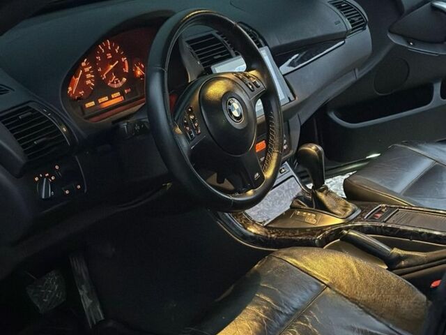 Чорний БМВ Х5, об'ємом двигуна 3 л та пробігом 475 тис. км за 8499 $, фото 6 на Automoto.ua