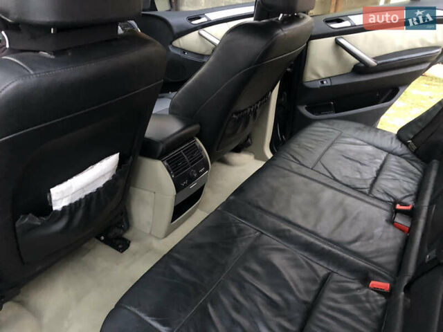 Черный БМВ Х5, объемом двигателя 2.93 л и пробегом 450 тыс. км за 7800 $, фото 5 на Automoto.ua