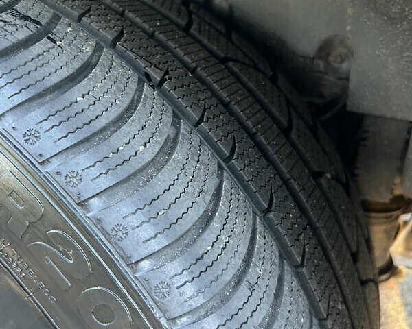 Черный БМВ Х5, объемом двигателя 2.93 л и пробегом 359 тыс. км за 9250 $, фото 25 на Automoto.ua