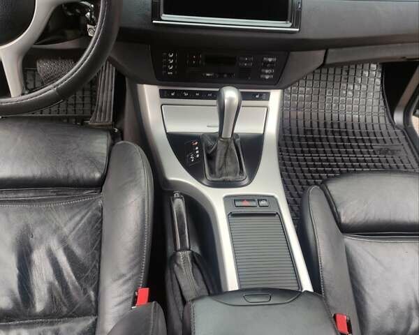 Черный БМВ Х5, объемом двигателя 3 л и пробегом 297 тыс. км за 8750 $, фото 2 на Automoto.ua
