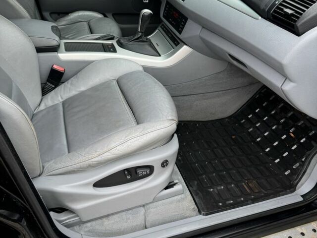 Черный БМВ Х5, объемом двигателя 3 л и пробегом 252 тыс. км за 6200 $, фото 9 на Automoto.ua