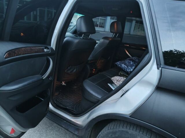 Чорний БМВ Х5, об'ємом двигуна 3 л та пробігом 453 тис. км за 5700 $, фото 5 на Automoto.ua