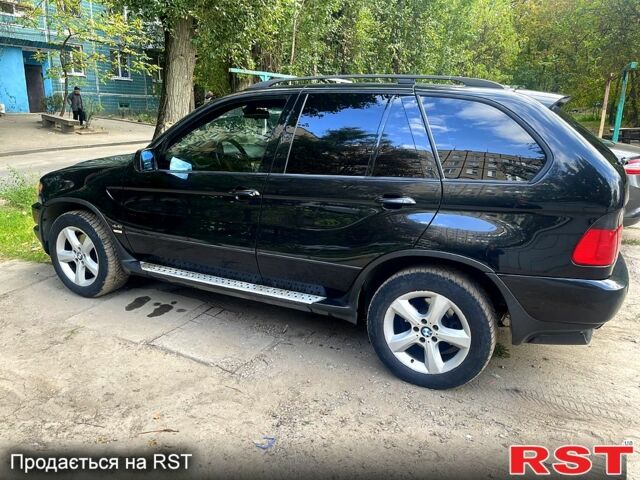 Чорний БМВ Х5, об'ємом двигуна 4.4 л та пробігом 0 тис. км за 8500 $, фото 3 на Automoto.ua