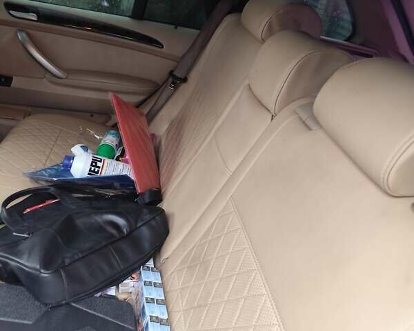 Чорний БМВ Х5, об'ємом двигуна 3 л та пробігом 400 тис. км за 7400 $, фото 2 на Automoto.ua