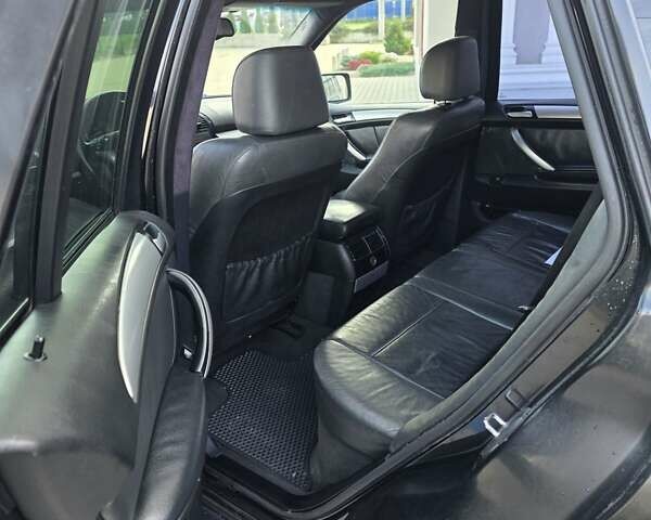 Черный БМВ Х5, объемом двигателя 2.93 л и пробегом 495 тыс. км за 7700 $, фото 21 на Automoto.ua