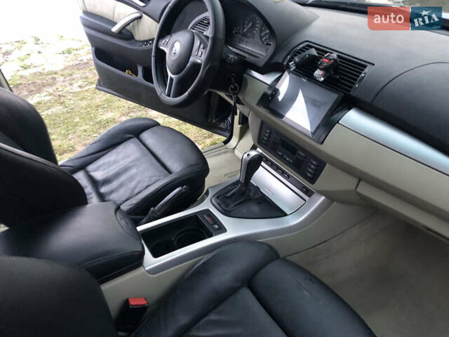 Черный БМВ Х5, объемом двигателя 2.93 л и пробегом 450 тыс. км за 7800 $, фото 4 на Automoto.ua