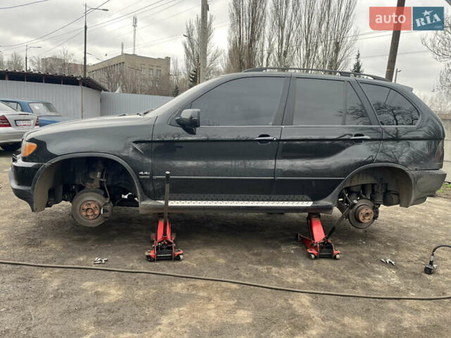 БМВ Х5 2002 в Днепре (Днепропетровске) на Automoto.ua Черный БМВ Х5, объемом двигателя 4.4 л и пробегом 264 тыс. км за 8750 $, фото 7 на Automoto.ua