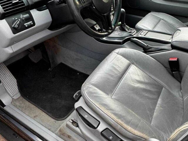 Черный БМВ Х5, объемом двигателя 3 л и пробегом 350 тыс. км за 5500 $, фото 12 на Automoto.ua