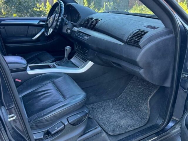 Черный БМВ Х5, объемом двигателя 3 л и пробегом 420 тыс. км за 7000 $, фото 7 на Automoto.ua