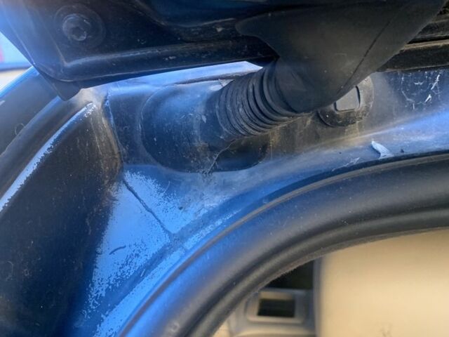 Черный БМВ Х5, объемом двигателя 3 л и пробегом 230 тыс. км за 3000 $, фото 11 на Automoto.ua