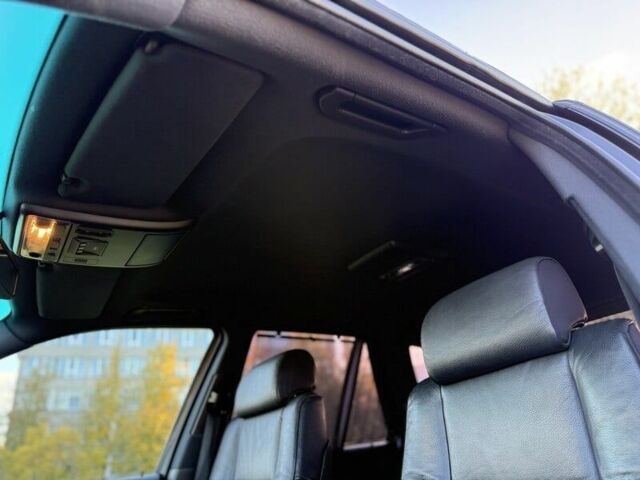 Черный БМВ Х5, объемом двигателя 0 л и пробегом 250 тыс. км за 2900 $, фото 2 на Automoto.ua