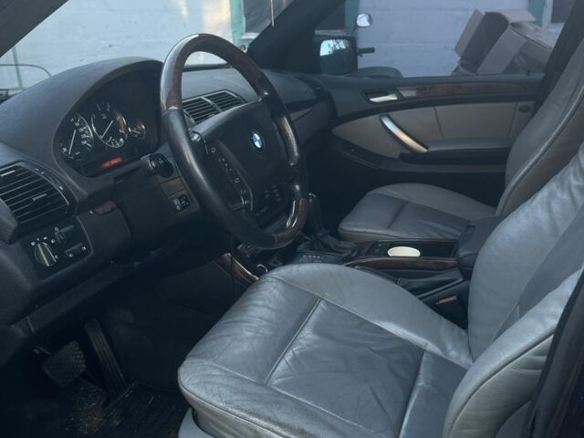 Черный БМВ Х5, объемом двигателя 3 л и пробегом 461 тыс. км за 5000 $, фото 4 на Automoto.ua