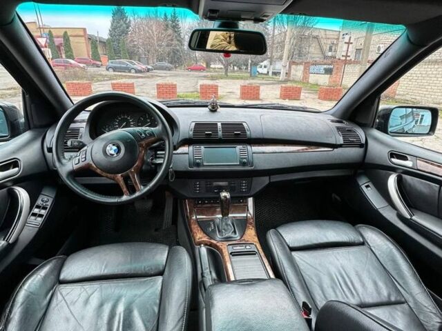 Черный БМВ Х5, объемом двигателя 3 л и пробегом 300 тыс. км за 5700 $, фото 11 на Automoto.ua