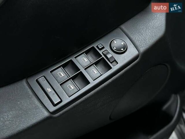 Чорний БМВ Х5, об'ємом двигуна 4.6 л та пробігом 192 тис. км за 13500 $, фото 15 на Automoto.ua