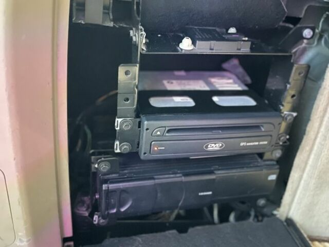 Черный БМВ Х5, объемом двигателя 3 л и пробегом 433 тыс. км за 4100 $, фото 12 на Automoto.ua