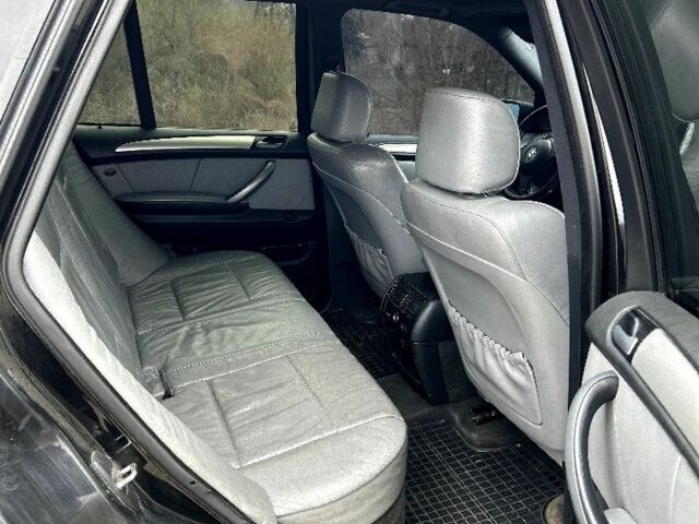 Чорний БМВ Х5, об'ємом двигуна 2.9 л та пробігом 400 тис. км за 9000 $, фото 4 на Automoto.ua