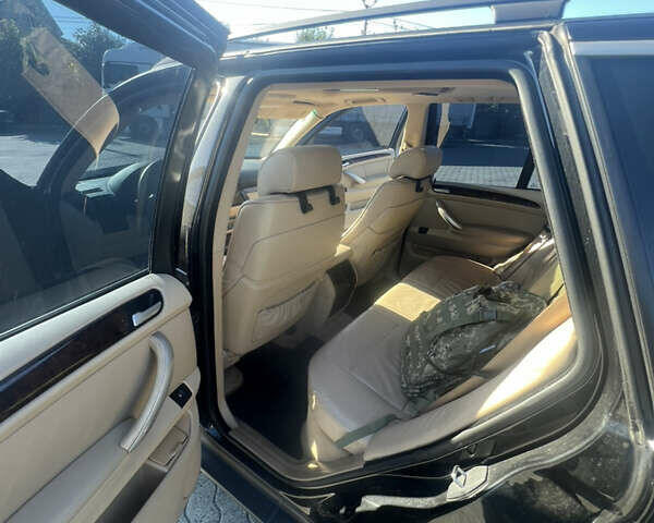 Черный БМВ Х5, объемом двигателя 3 л и пробегом 353 тыс. км за 10500 $, фото 6 на Automoto.ua