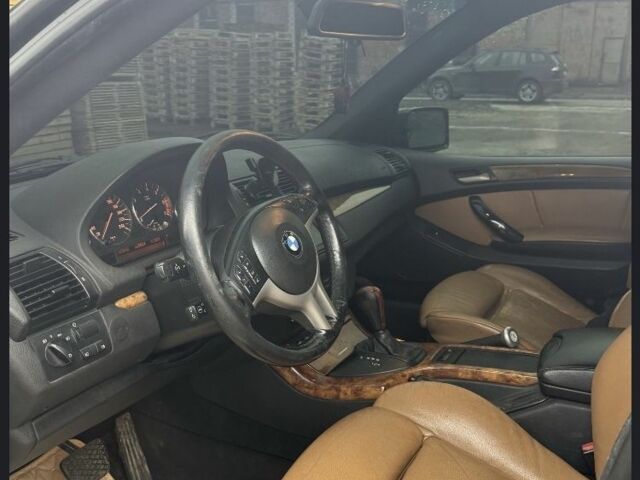 Чорний БМВ Х5, об'ємом двигуна 4 л та пробігом 420 тис. км за 3500 $, фото 2 на Automoto.ua