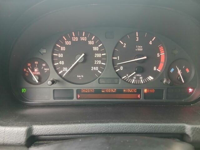 Черный БМВ Х5, объемом двигателя 3 л и пробегом 260 тыс. км за 4700 $, фото 15 на Automoto.ua