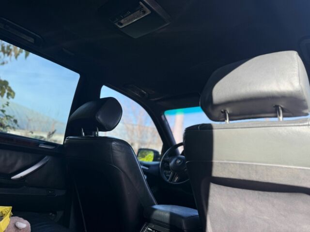 Черный БМВ Х5, объемом двигателя 0 л и пробегом 300 тыс. км за 3500 $, фото 12 на Automoto.ua