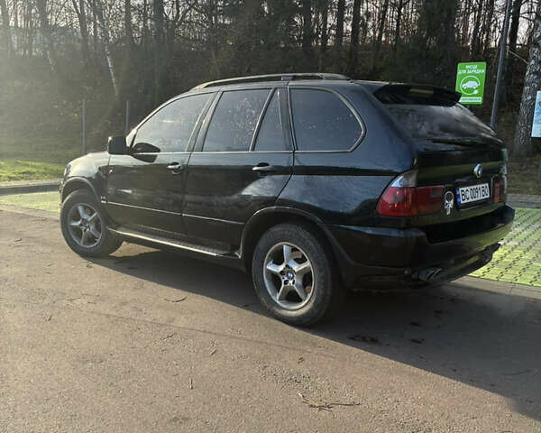 Черный БМВ Х5, объемом двигателя 4.4 л и пробегом 333 тыс. км за 9999 $, фото 6 на Automoto.ua