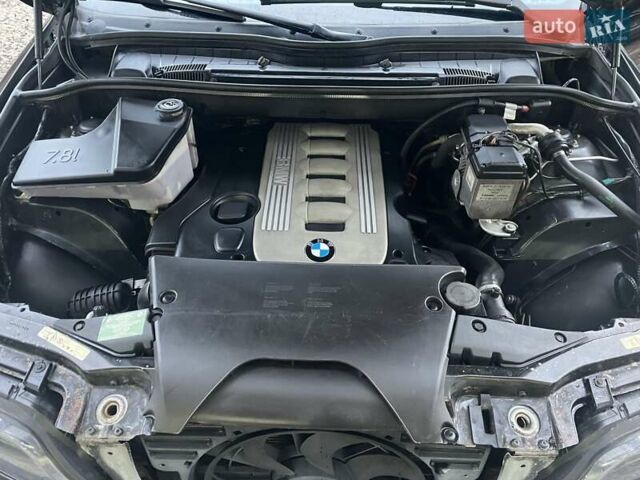 Черный БМВ Х5, объемом двигателя 3 л и пробегом 378 тыс. км за 12000 $, фото 18 на Automoto.ua