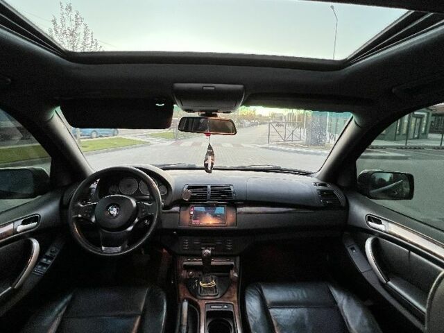 Черный БМВ Х5, объемом двигателя 4.4 л и пробегом 295 тыс. км за 7000 $, фото 8 на Automoto.ua