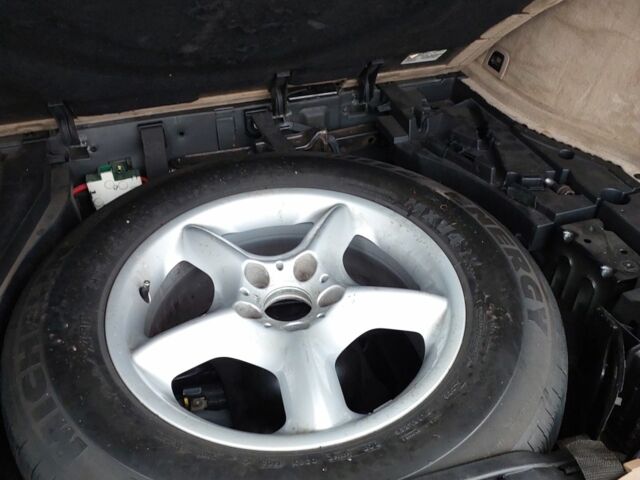 Черный БМВ Х5, объемом двигателя 3 л и пробегом 378 тыс. км за 4000 $, фото 4 на Automoto.ua