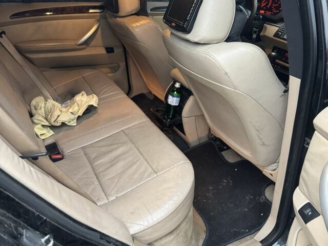 Черный БМВ Х5, объемом двигателя 2.9 л и пробегом 420 тыс. км за 4300 $, фото 6 на Automoto.ua