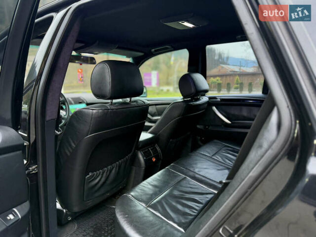 Черный БМВ Х5, объемом двигателя 3 л и пробегом 400 тыс. км за 8700 $, фото 51 на Automoto.ua